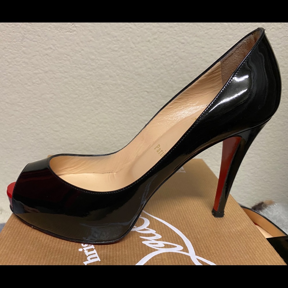 Christian Louboutin Very Prive 100 Patent Calf